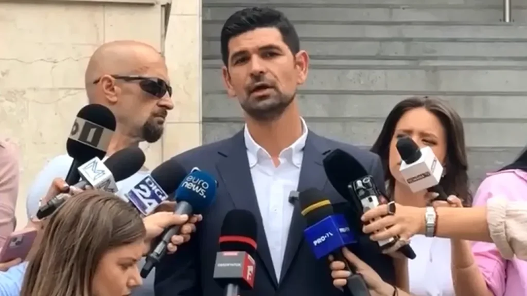 Scandalul Romprest în Sectorul 1: Un nou pachet de salubritate stradală votat, iar USR anunță plângere penală 2 Scandalul Romprest în Sectorul 1 revine. Un nou pachet de salubritate stradală, votat luni. USR face plângere. Reacția lui George Tuță